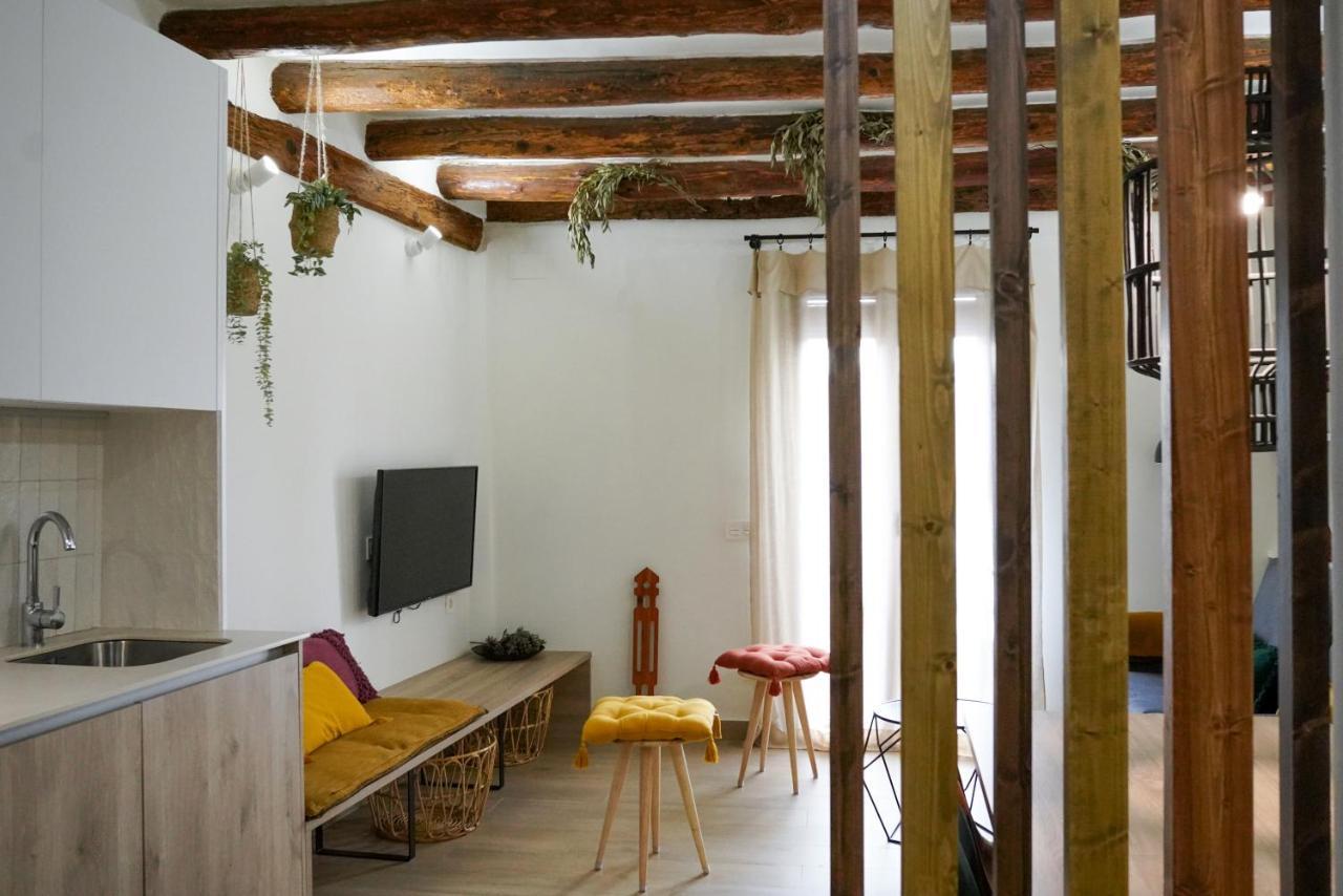 Apartaments La Rambla - Arbequina - 6 Persones Cornudella de Montsant ภายนอก รูปภาพ